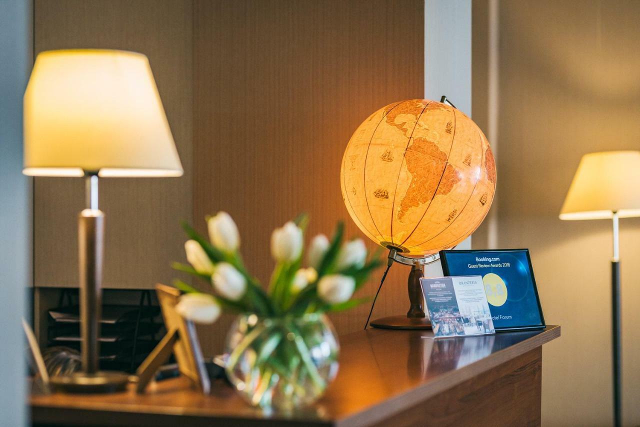 Hotel Forum Rzeszow Ngoại thất bức ảnh